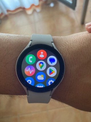Samsung Galaxy Watch 4 Gris Nuevo