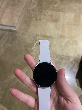 Samsung Galaxy Watch 4 Gris Nuevo