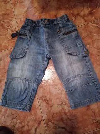 Cazadora vaquera Zara 12-18 meses, regalo pantalón