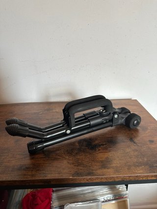 Soporte para Ukelele/Violín marca Millenium.