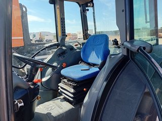 Tractor New Holland TN85 FA Frutero con Cabina