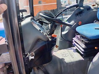 Tractor New Holland TN85 FA Frutero con Cabina