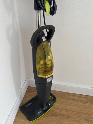 Escoba a vapor Hoover 1700W
