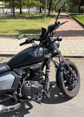 Keeway K-Light 125 Negro Mate
