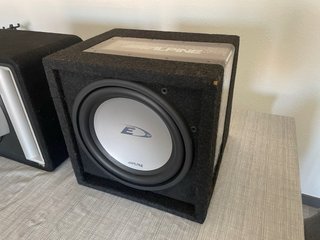Subwoofer Jbl Alpine y Altavoces JBL