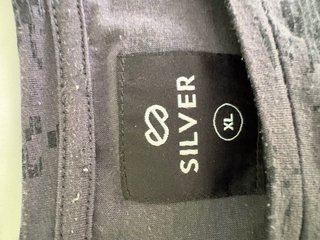 3 camisetas para salir.