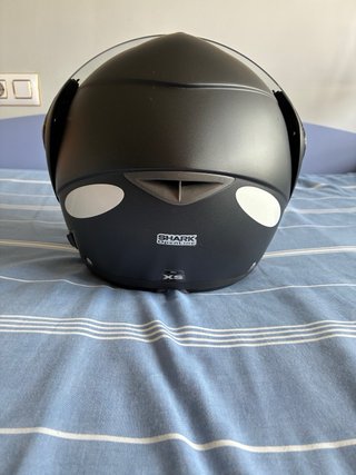 Casco y cazadora de moto