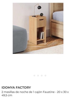 Juego 2 mesitas de noche madera