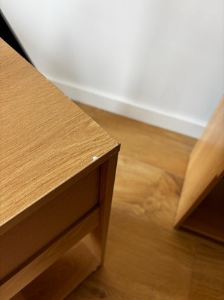 Juego 2 mesitas de noche madera