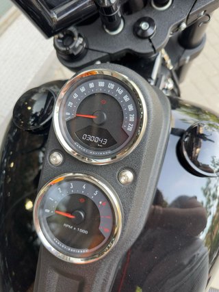 Harley Davidson Low Rider S Negra