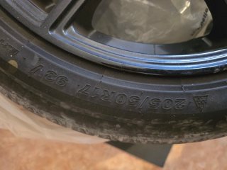 Juego 4 Llantas 17 ' + Neumáticos 205/50R17