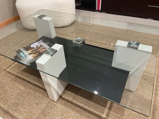 Mesa de centro cristal y madera