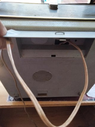 Magnetófono Grundig TK40 con maletín y libro