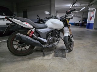 Keeway RKV 125 Naked