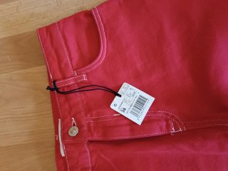 Vaqueros Mango rojos 5 bolsillos