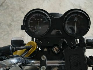 Yamaha Naked Plata/Negra Manual