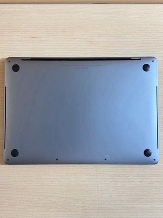 MacBook Pro 2016 (A1706) i5 / 8Gb / 512Gb