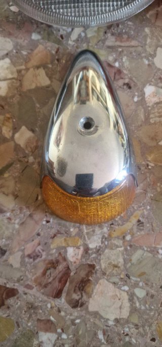 Tulipas Faro VW y intermitente