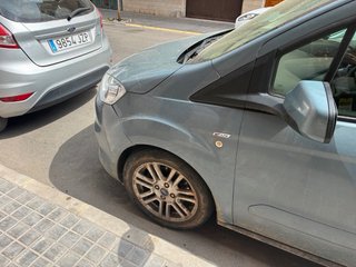 Ford E-Tourneo Courier 2019