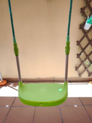 Columpio infantil para jardín