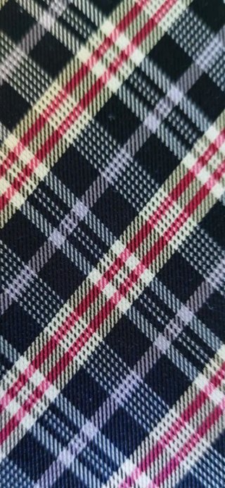 Corbata de cuadros azul y rojo