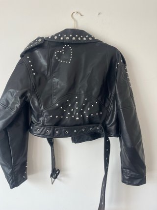 Cazadora Biker Zara Negra Tachuelas