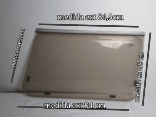 Ventanas redondeadas en esquina (izq/der)