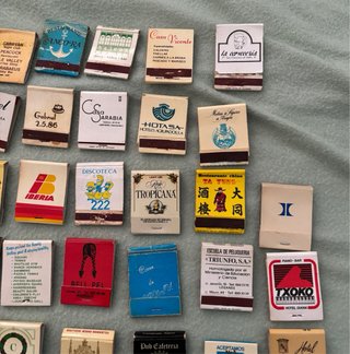 Collezione di scatole di fiammiferi vintage