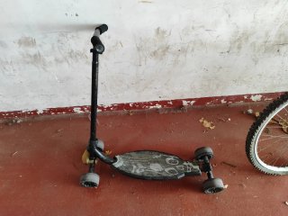 Lote Bicicletas y Patinete 4 Ruedas