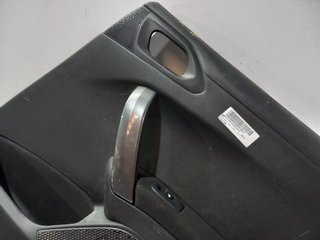 GUARNECIDO PUERTA TRASERA DERECHA PEUGEOT 2008 HM