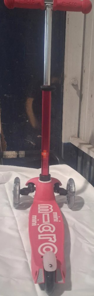 Patinete Micro Mini rosa nuevo solo un uso