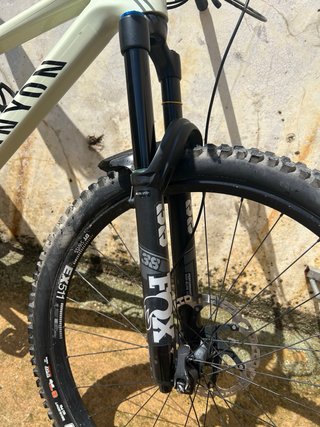 Canyon Strive CFR 2024