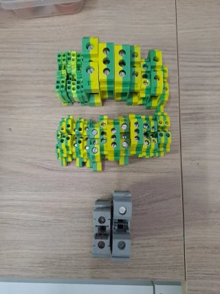 Lote 28 bornas tierra + 2 grises