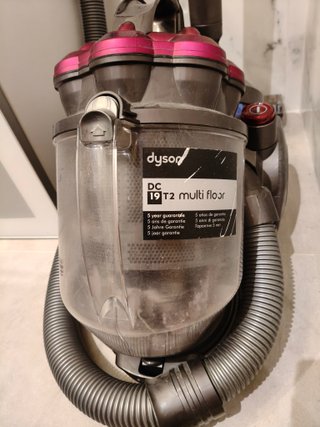 Aspiradora Dyson T2 Mod. 19