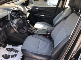 Ford Kuga titanium 2.0tdci 150cv 4X4 aut.2016