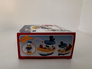Dream Tomica Disney RD-04 Donald Duck & Steamboat