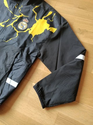 Chaqueta Cortavientos Adidas Real Madrid Talla M
