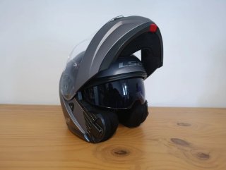 Casco LS2 Strobe II