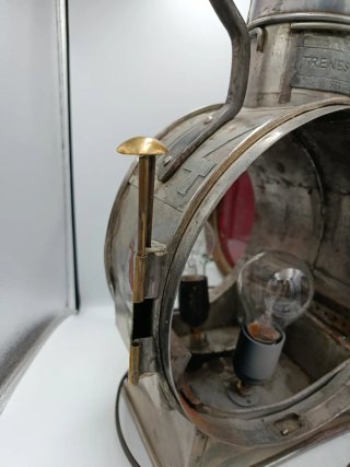 ANTIGUO FAROL FERROVIARIO CABLEADO