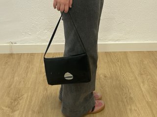 Bolso negro Stradivarius