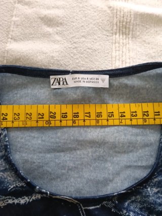 Camiseta Zara efecto vaquero Talla S