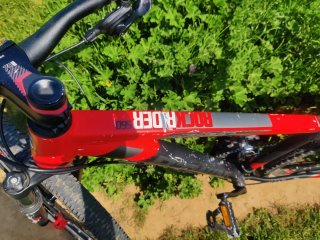 Bicicleta Btwin Rockrider 560 Roja/Negra
