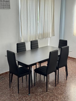 Mesa negra cristal templado +6 sillas  OFERTA