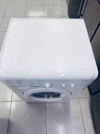 Lavadora Secadora Indesit 7kg