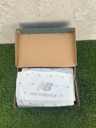 Zapatillas New Balance 9060 Negro/Gris