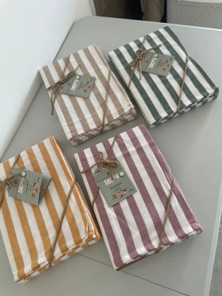 Tovaglia Tablecloth  Beige/Bianco