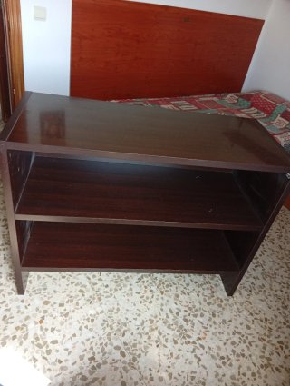 Mostrador de madera oscuro Wengué.