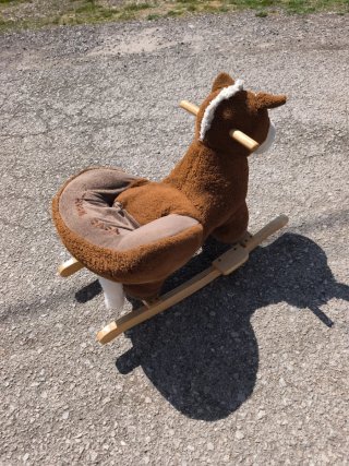 Caballo balancín infantil con sonido