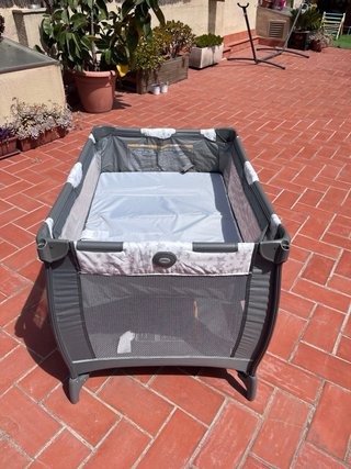 Cuna de viaje Graco Pack 'n Play Travel Dome LX