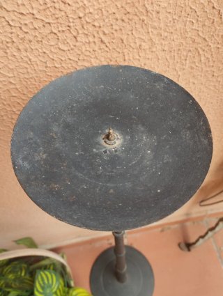 Candelabro con vela
